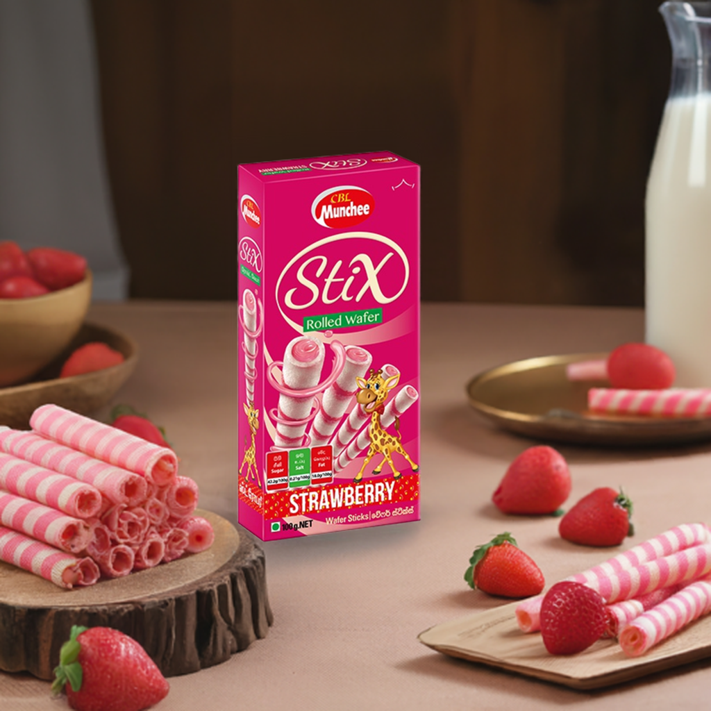 CBL Munchee Stix Rolled Strawberry 100g